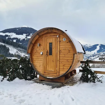 Landhaus Oberzinnegg Apartment Saalbach-Hinterglemm