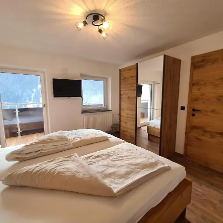 Landhaus Oberzinnegg Apartment Saalbach-Hinterglemm
