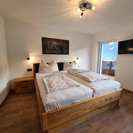 Landhaus Oberzinnegg Apartment *
